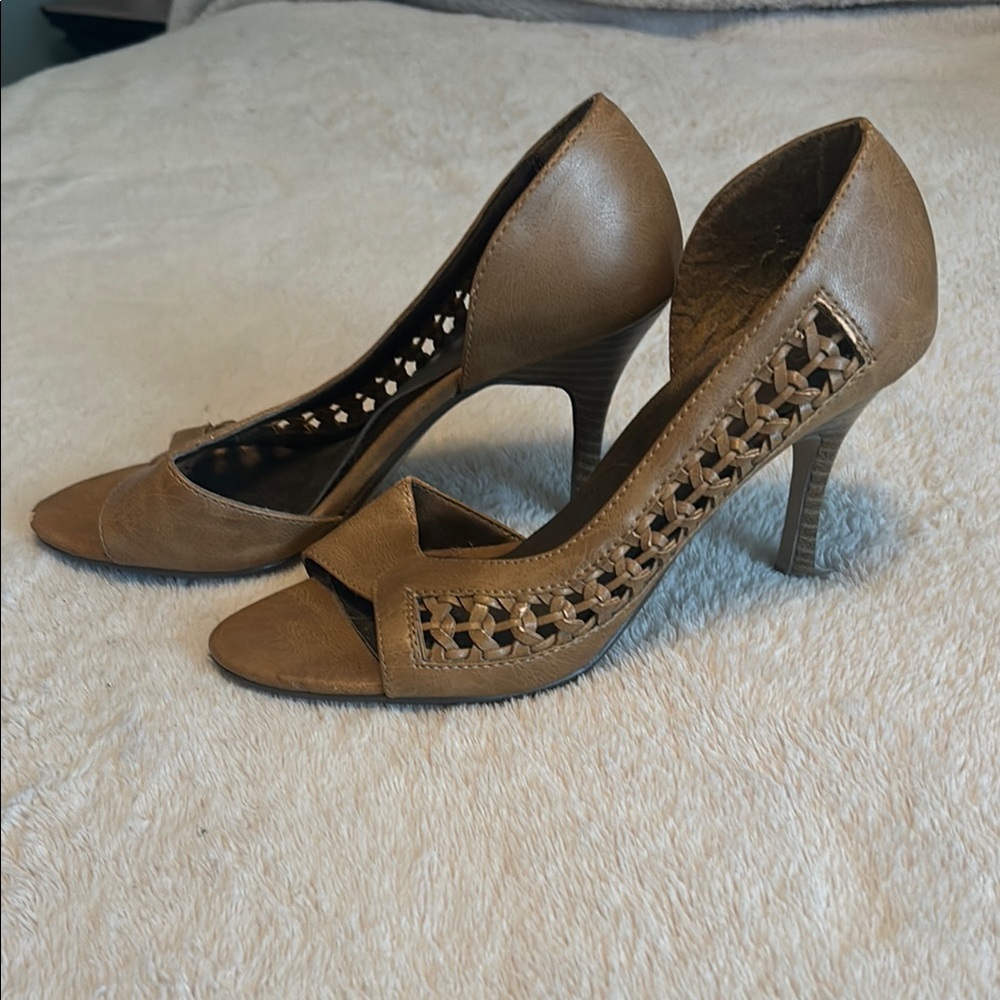 Elegant Tan Peep-Toe Heels